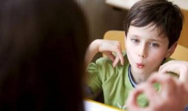 Kekemelik Nedir? Çocuklarda Kekeleme Sorunu!