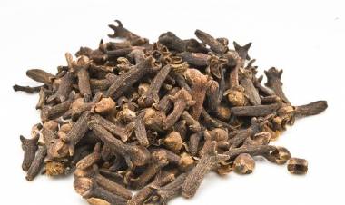 Karanfilin Faydaları Nelerdir?